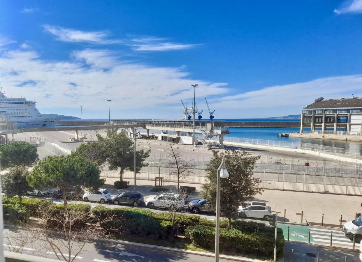 Spacieux Et Lumineux Appartement Vue Mer Joliette Marsilya Dış mekan fotoğraf