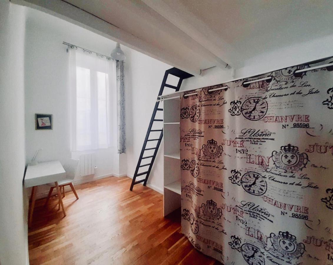 Spacieux Et Lumineux Appartement Vue Mer Joliette Marsilya Dış mekan fotoğraf