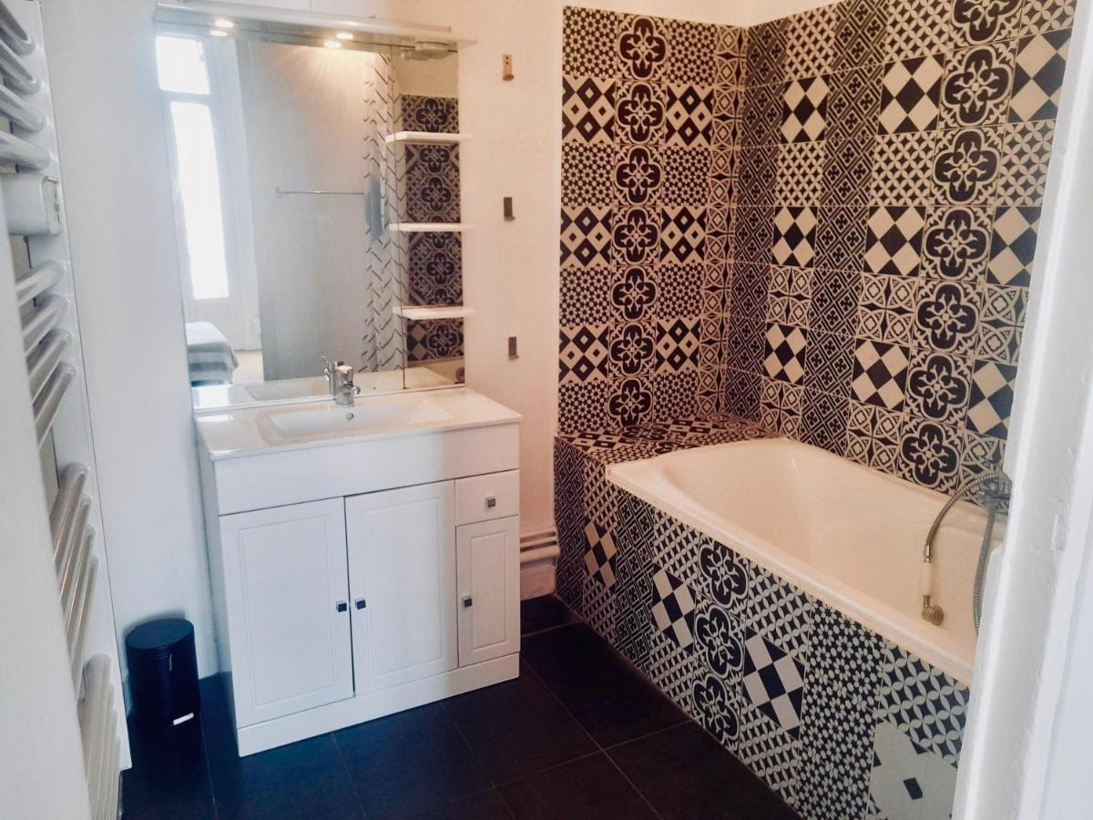 Spacieux Et Lumineux Appartement Vue Mer Joliette Marsilya Dış mekan fotoğraf