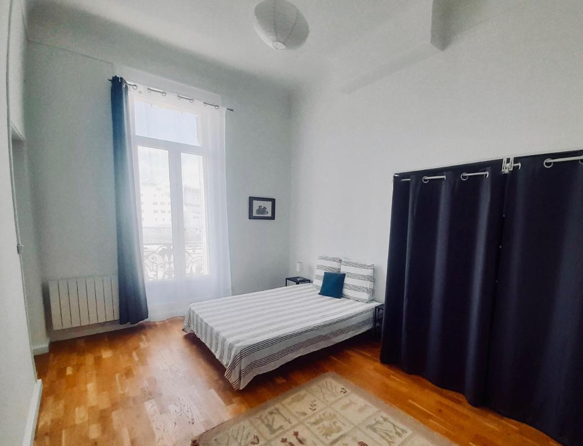 Spacieux Et Lumineux Appartement Vue Mer Joliette Marsilya Dış mekan fotoğraf