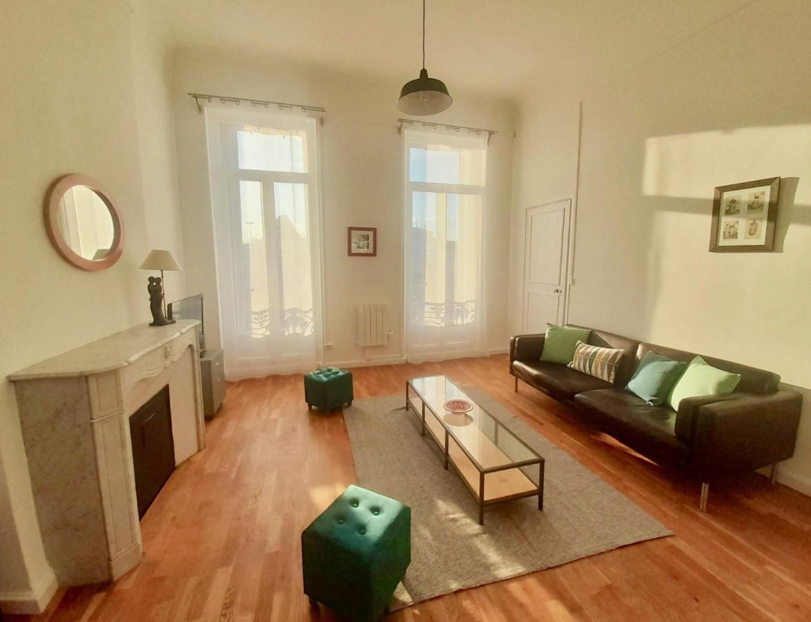 Spacieux Et Lumineux Appartement Vue Mer Joliette Marsilya Dış mekan fotoğraf